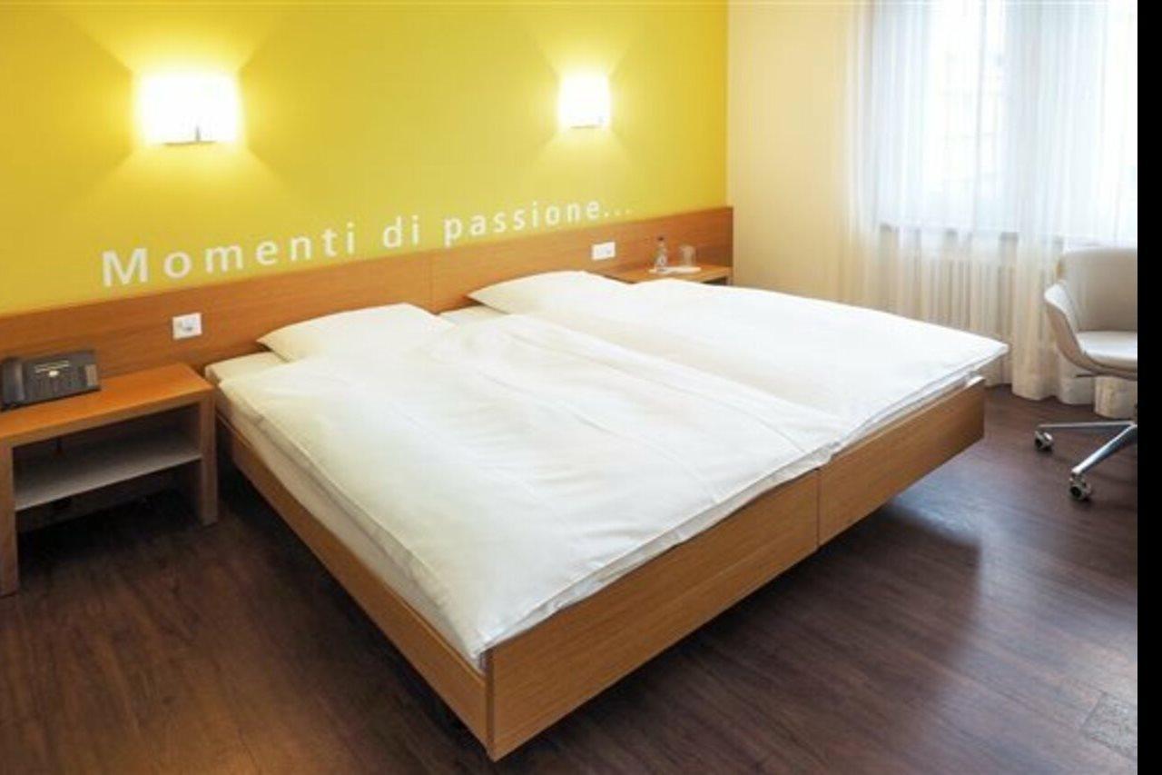 Sommerau-Ticino Swiss Quality Hotel Dietikon Esterno foto