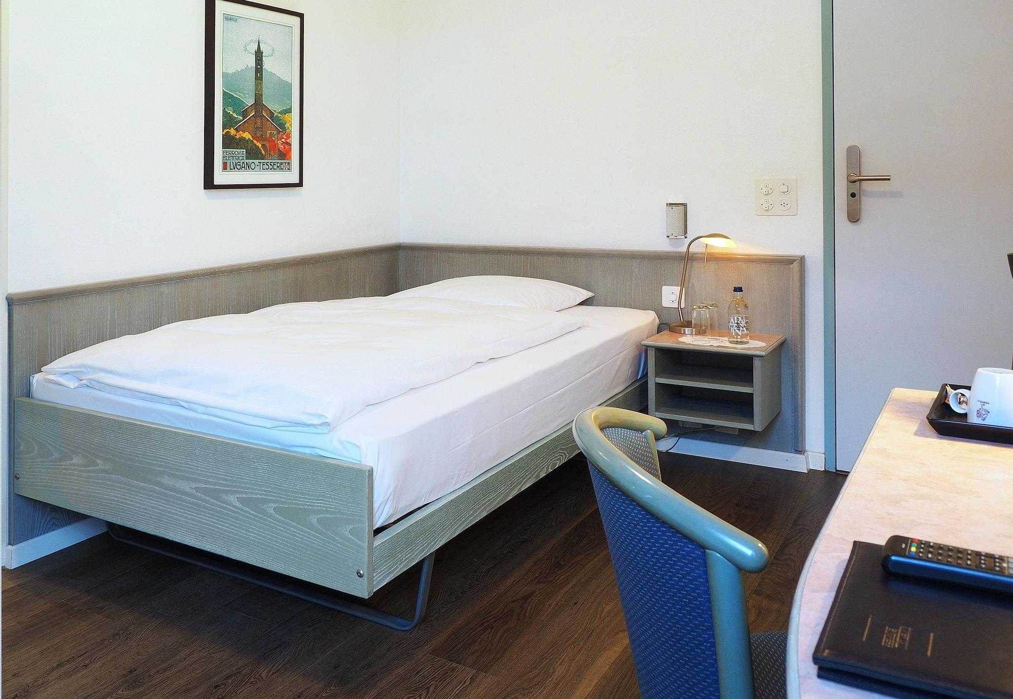 Sommerau-Ticino Swiss Quality Hotel Dietikon Esterno foto