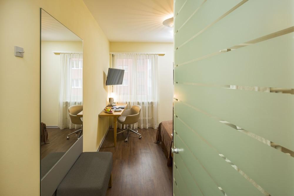 Sommerau-Ticino Swiss Quality Hotel Dietikon Esterno foto