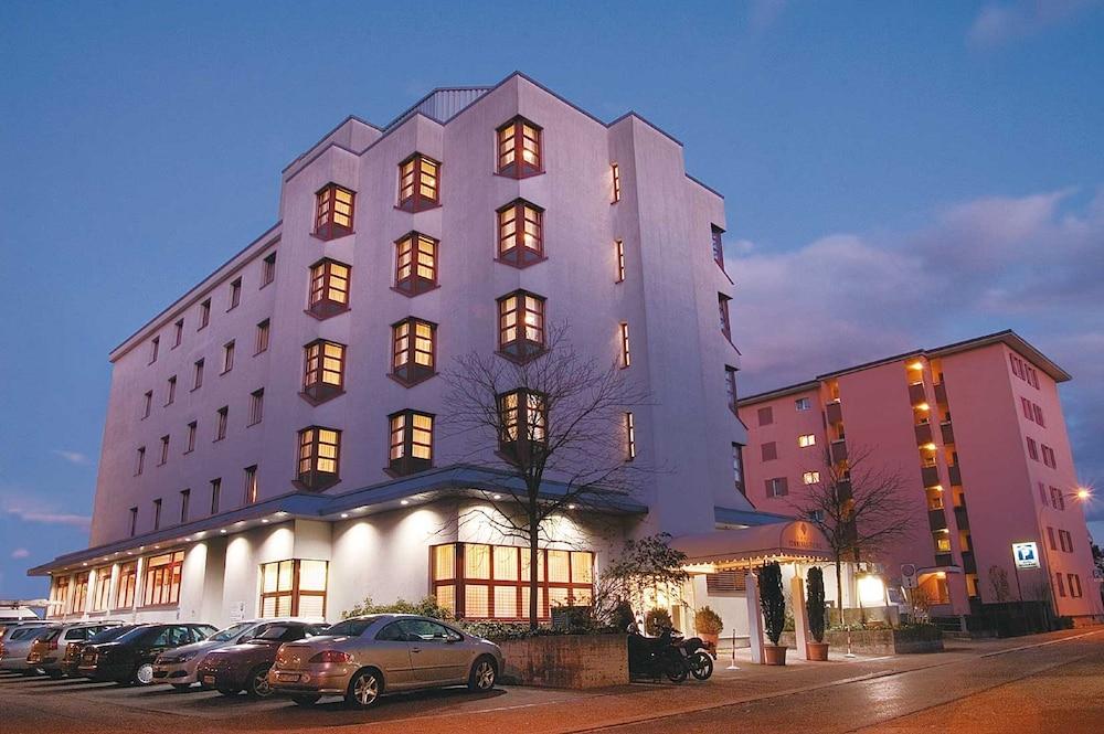 Sommerau-Ticino Swiss Quality Hotel Dietikon Esterno foto