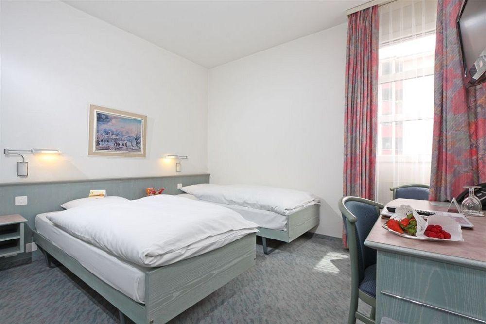 Sommerau-Ticino Swiss Quality Hotel Dietikon Camera foto