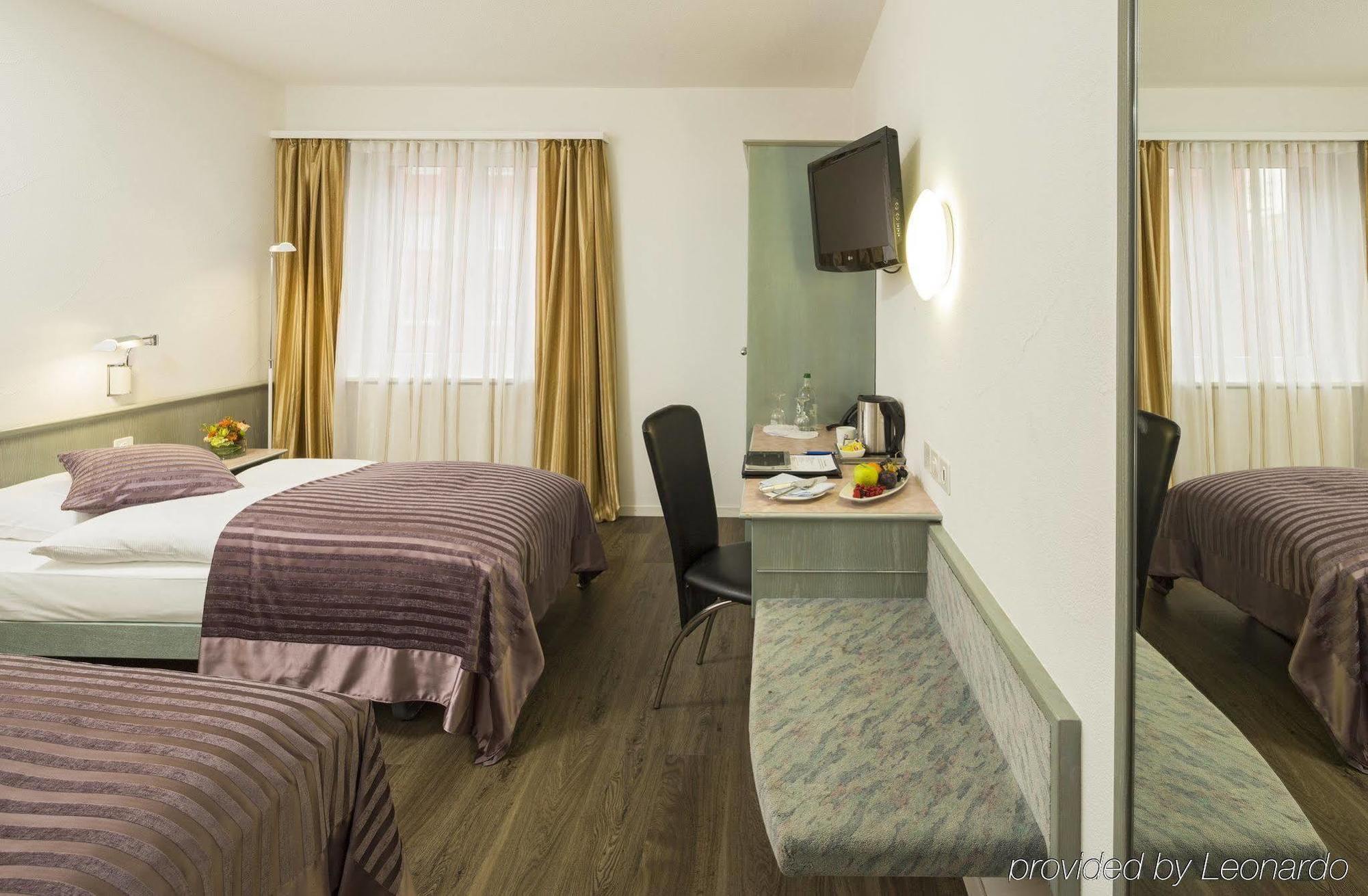 Sommerau-Ticino Swiss Quality Hotel Dietikon Esterno foto