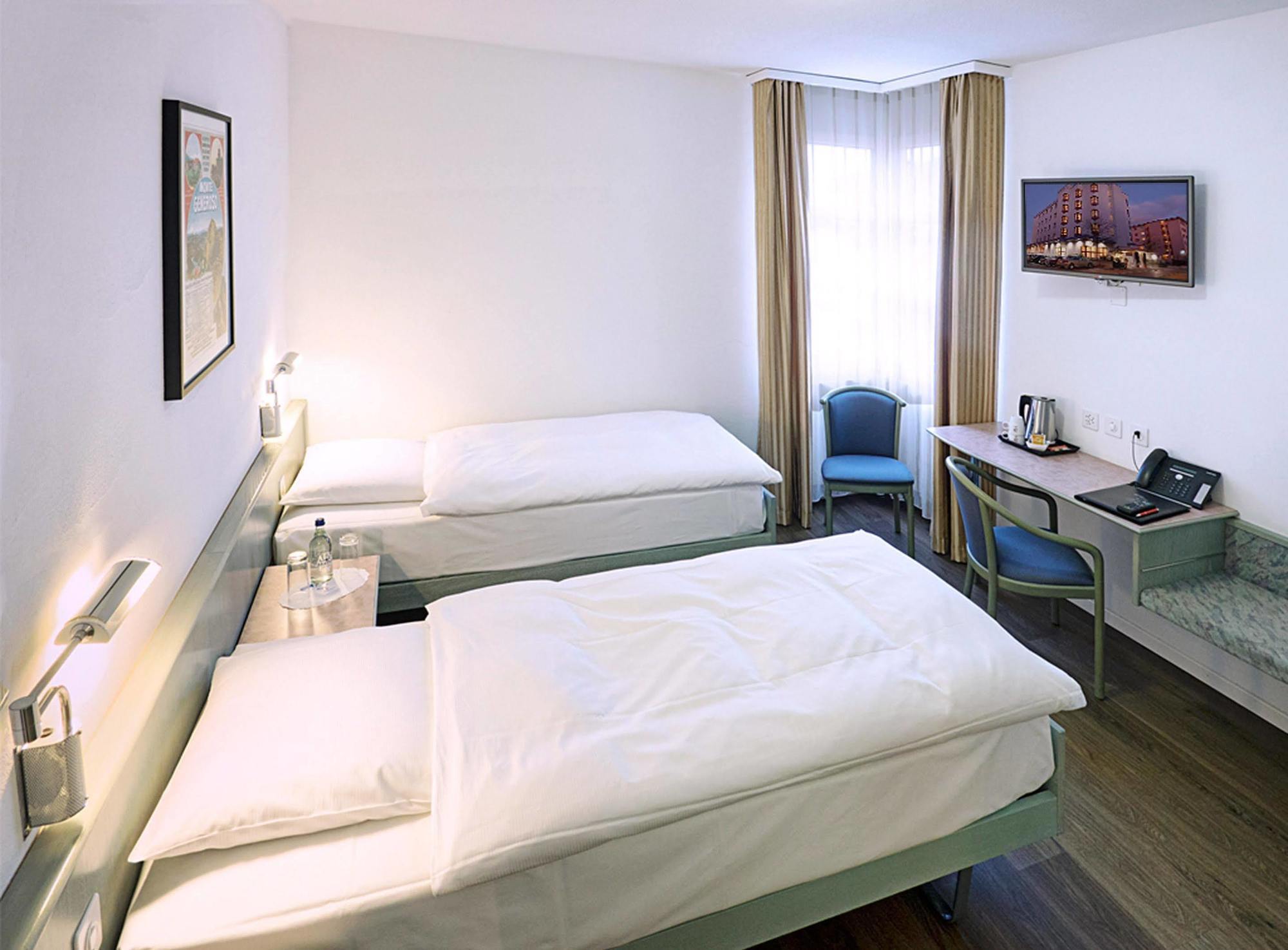 Sommerau-Ticino Swiss Quality Hotel Dietikon Esterno foto